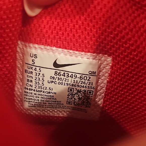 Nike SB Zoom Blaze University Red and White Mid Suede Sneakers - Picture 5 of 7